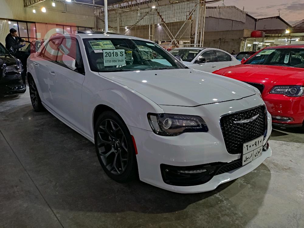 كرايسلر 300